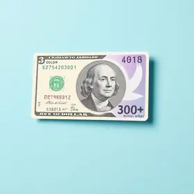 Dólar no menor preço do ano